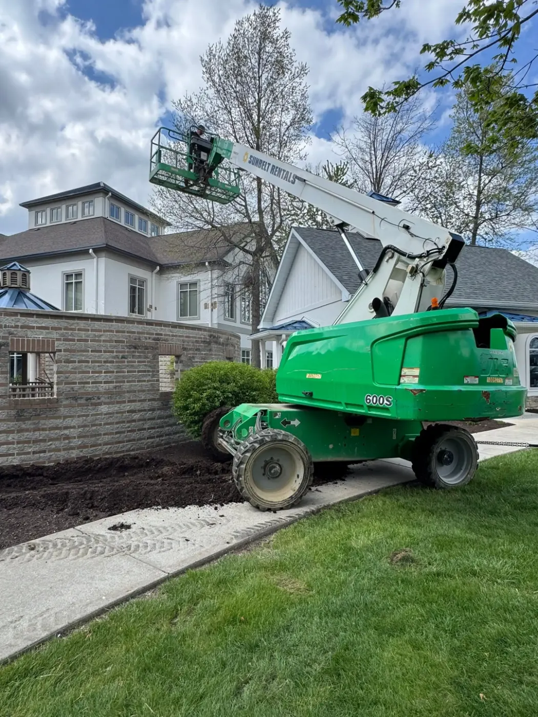 Manufacturer-certified roof installation in Windfall